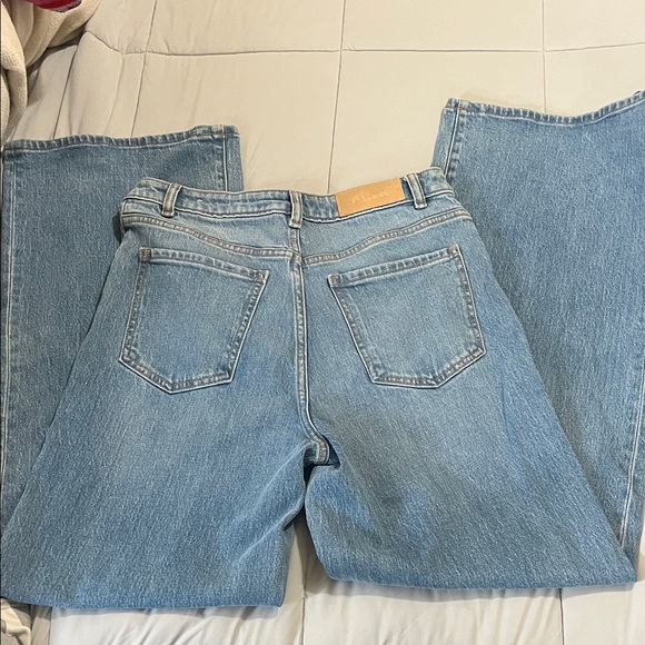 Victoria Secret-Pink- high waisted wide leg Light Blue Denim Jeans- size 8 - Picture 4 of 7